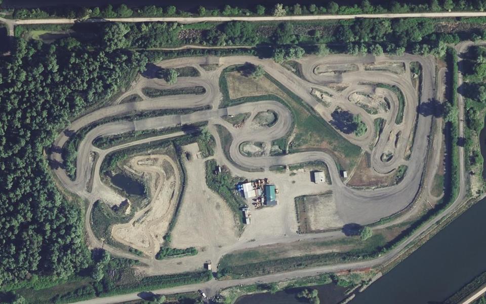 Circuit de Motocross de Conde sur Escaut seen from above