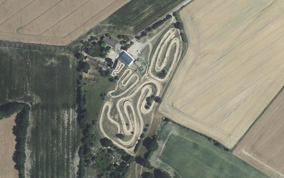 Circuits de Pit Bike Extrem Motos seen from above