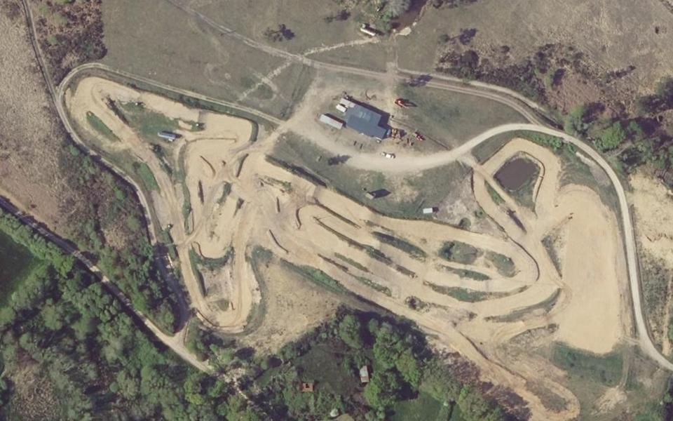 Circuit de Motocross de Millieres vu du ciel