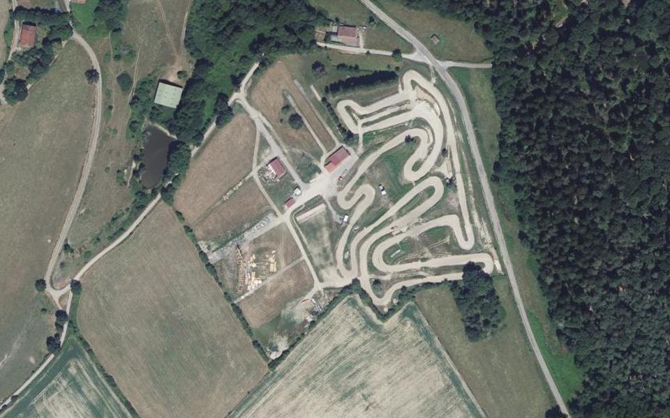 Circuit de Motocross de Fontenoy le Château seen from above
