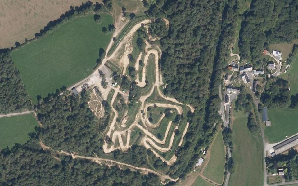Circuit de Motocross de Bignan seen from above