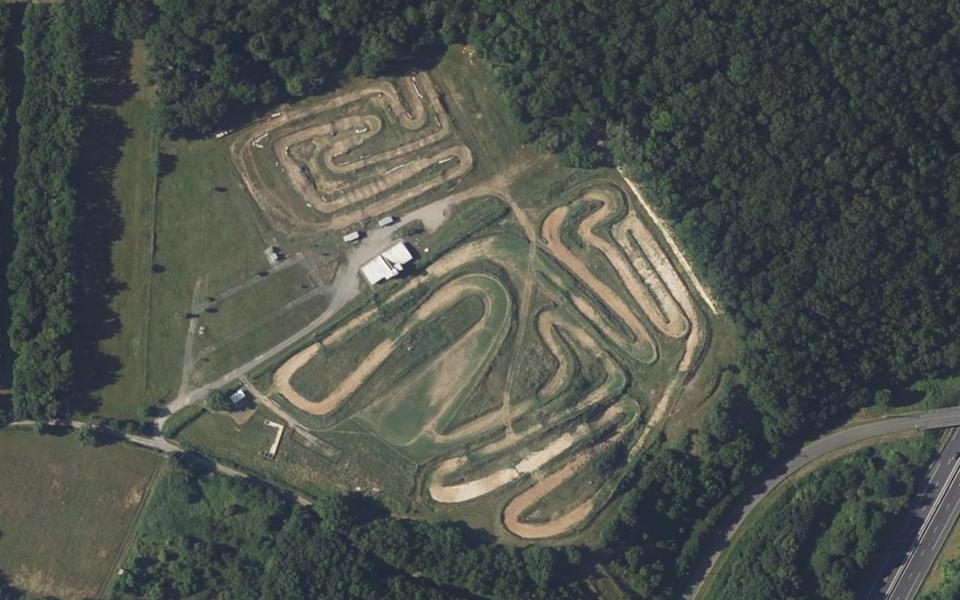 Circuit des Varennes vu du ciel