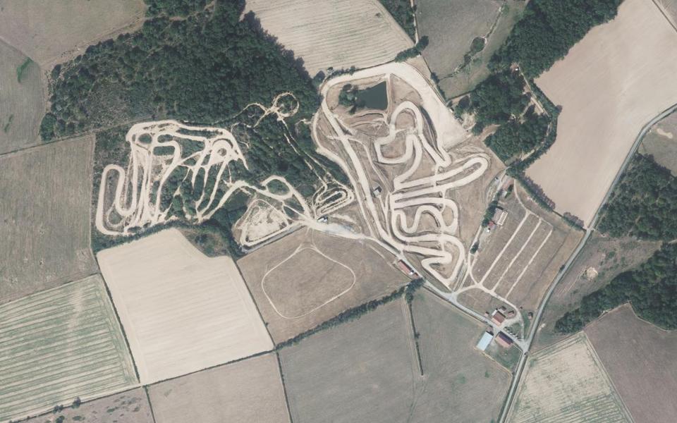 Circuits de Motocross de Gueugnon Sainte Radegonde seen from above