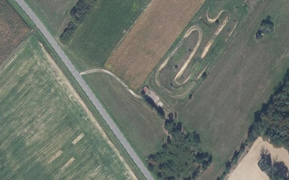 Circuit de Motocross de Vaudrey vu du ciel