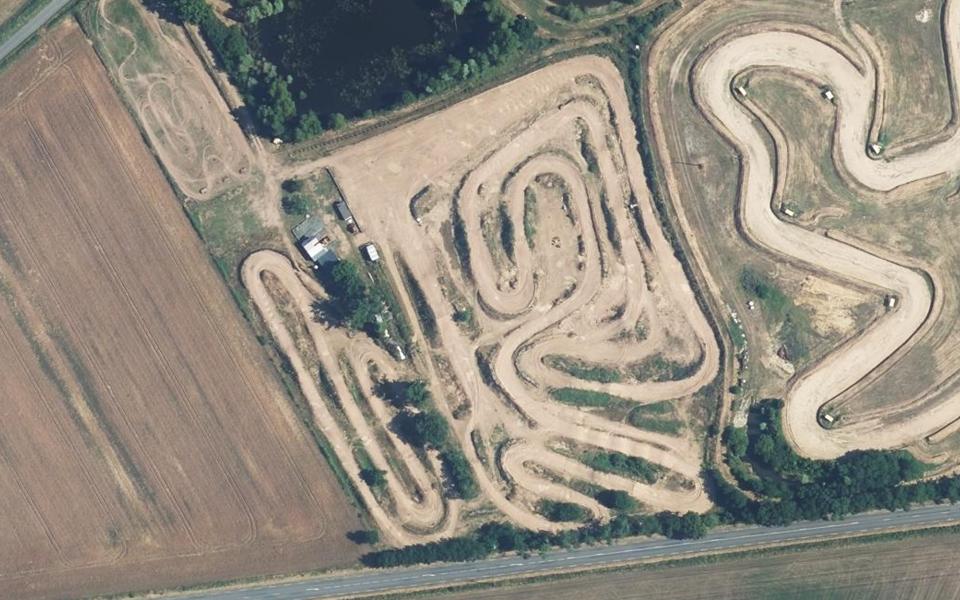 Circuit de Motocross d'Ainay le Chateau seen from above