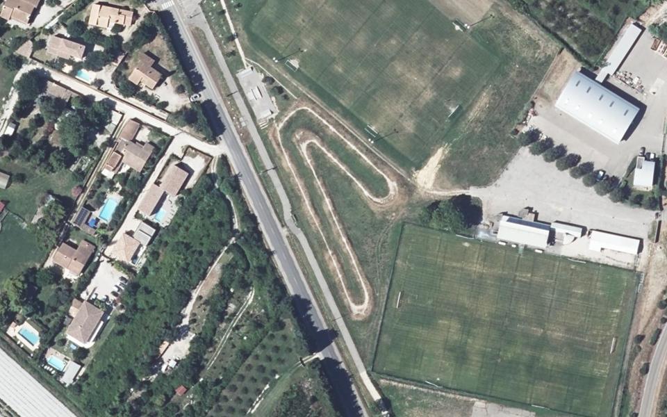 Pujaut motocross track seen from above