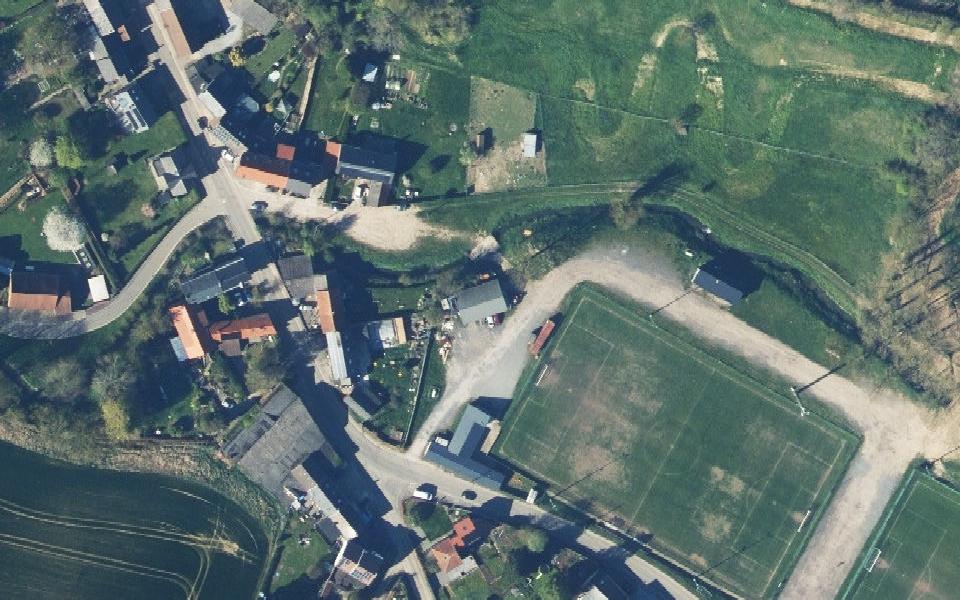 AMC Orp-le-Grand seen from above