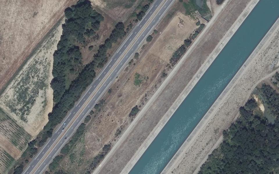Corbières-en-Provence motocross track seen from above