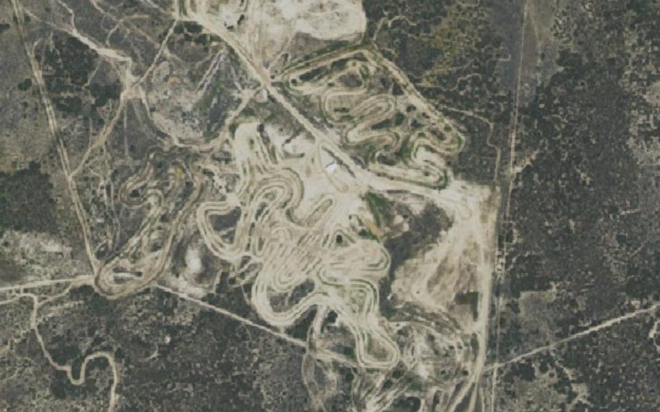 Terrain de motocross d’Anza vu du ciel