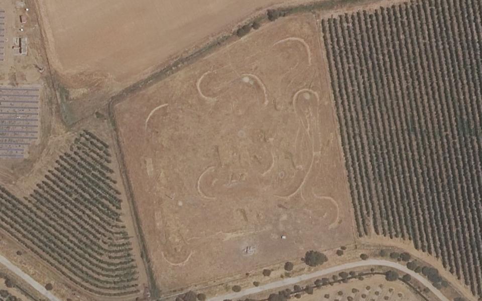 Valdelacalzada motocross track seen from above