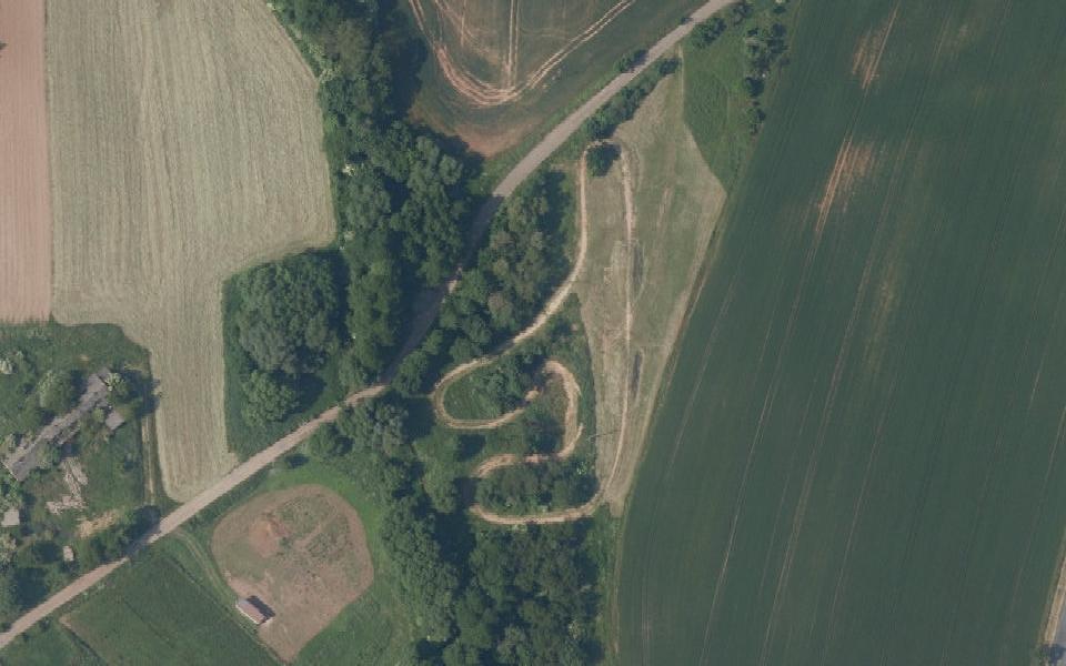 Terrain de motocross de Luzna vu du ciel