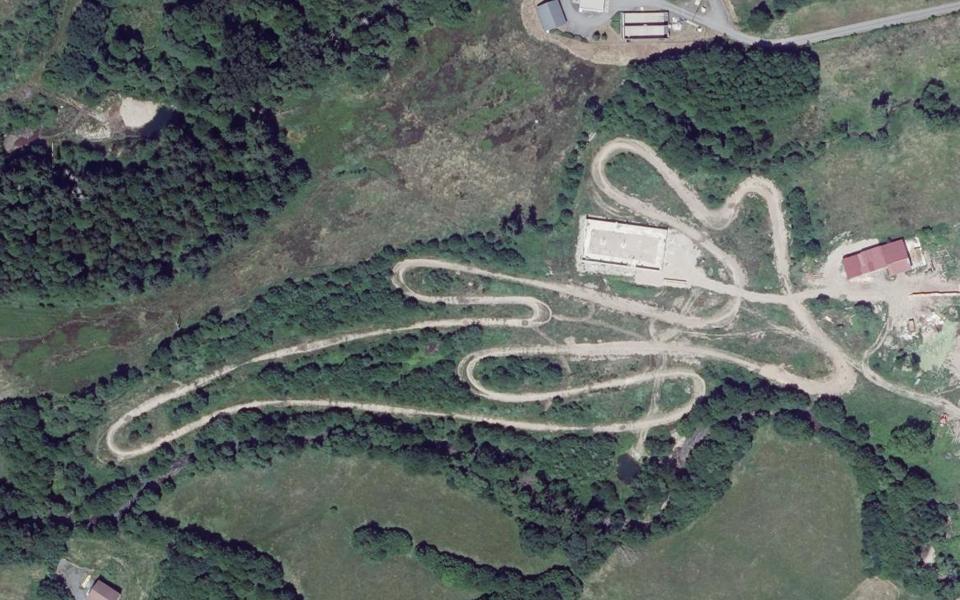 Terrain de motocross de Ban-sur-Meurthe-Clefcy vu du ciel
