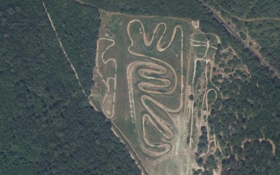 Doussay motocross track seen from above