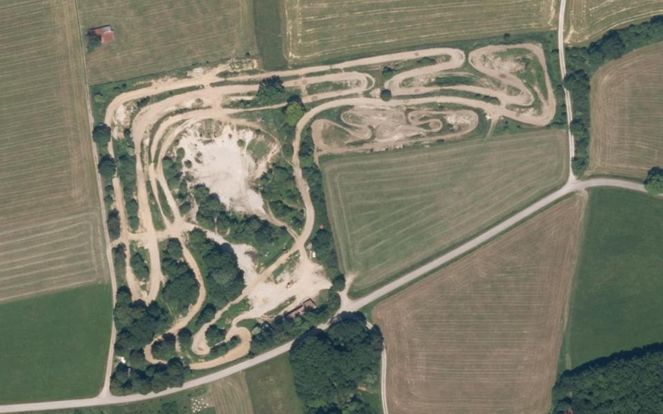 Terrain de motocross d’Unterdiessen vu du ciel