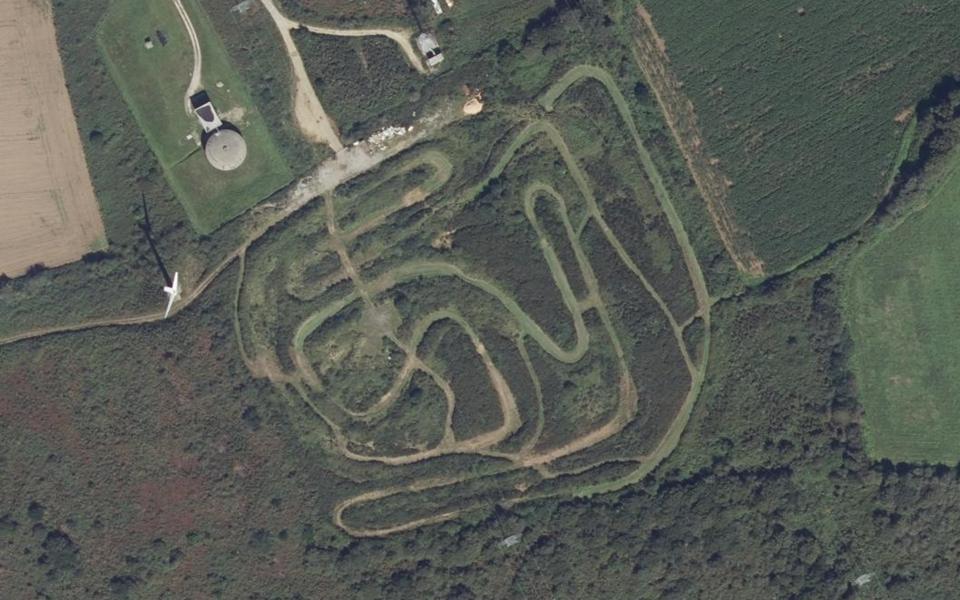 Circuit de Motocross de Dinéault vu du ciel