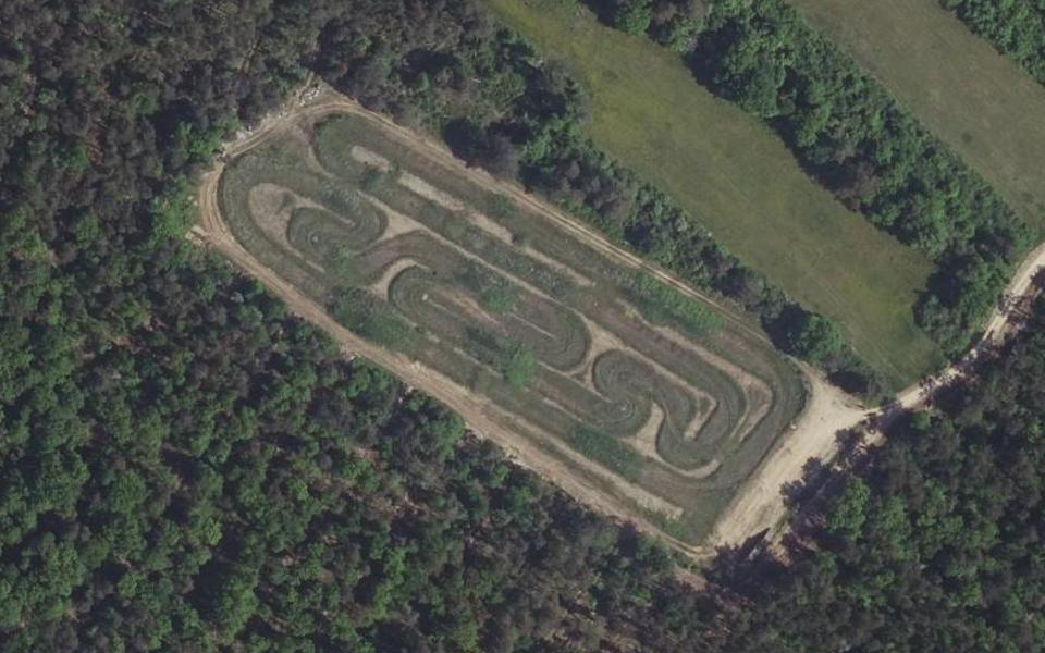 Les Riceys motocross track seen from above