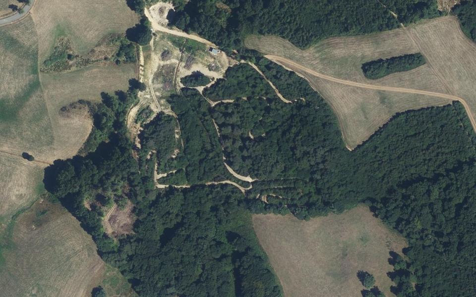 Terrain de motocross de Saint-Illide vu du ciel