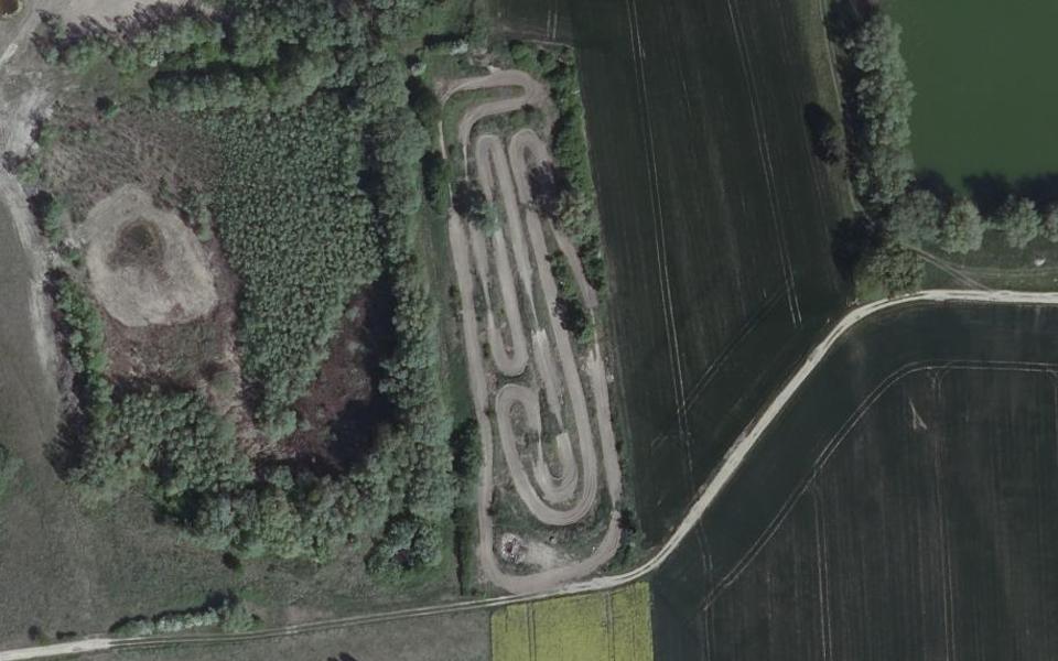 Petit-Mesnil motocross track seen from above