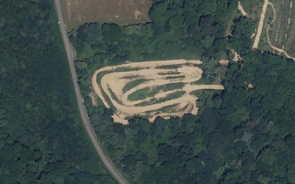 Laslades motocross track seen from above