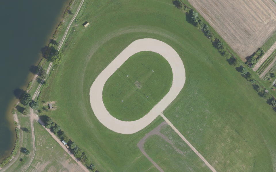 Speedwaybahn seen from above