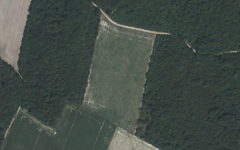 Terrain de motocross de Saint-André-de-Lidon vu du ciel