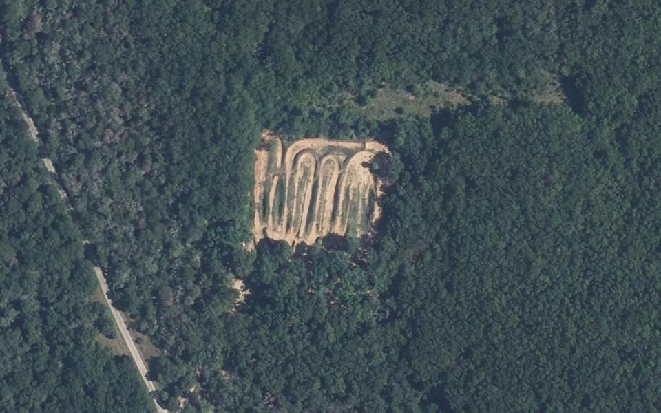 Piste de Moto Cross privée vu du ciel