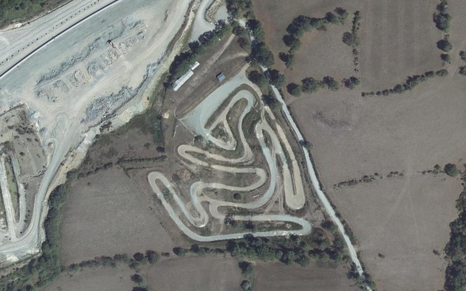 Voutré motocross track seen from above