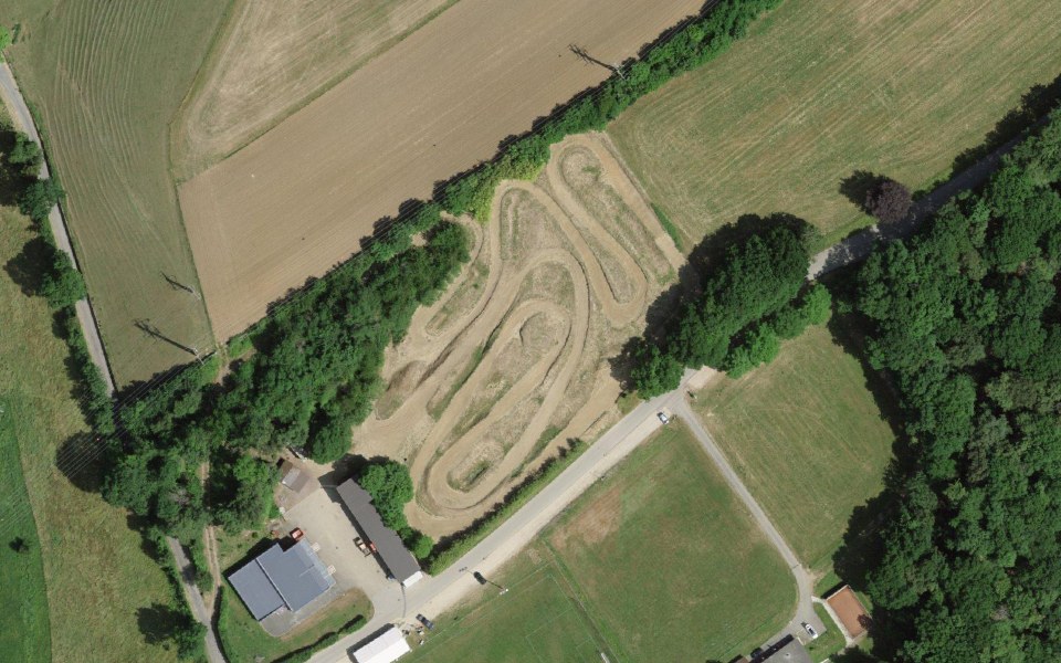 Terrain de motocross de Gorgier vu du ciel