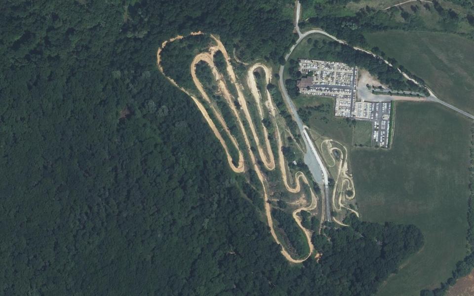 Moto Club Cagnac-Carmaux vu du ciel