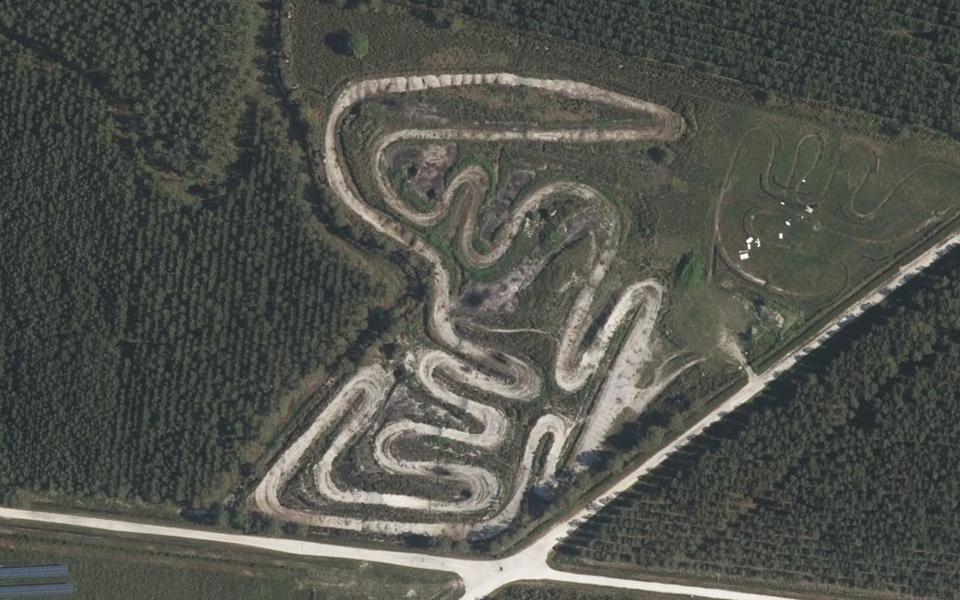 Hourtin motocross track seen from above