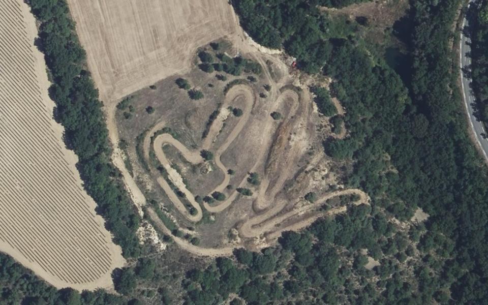 Riez motocross track seen from above