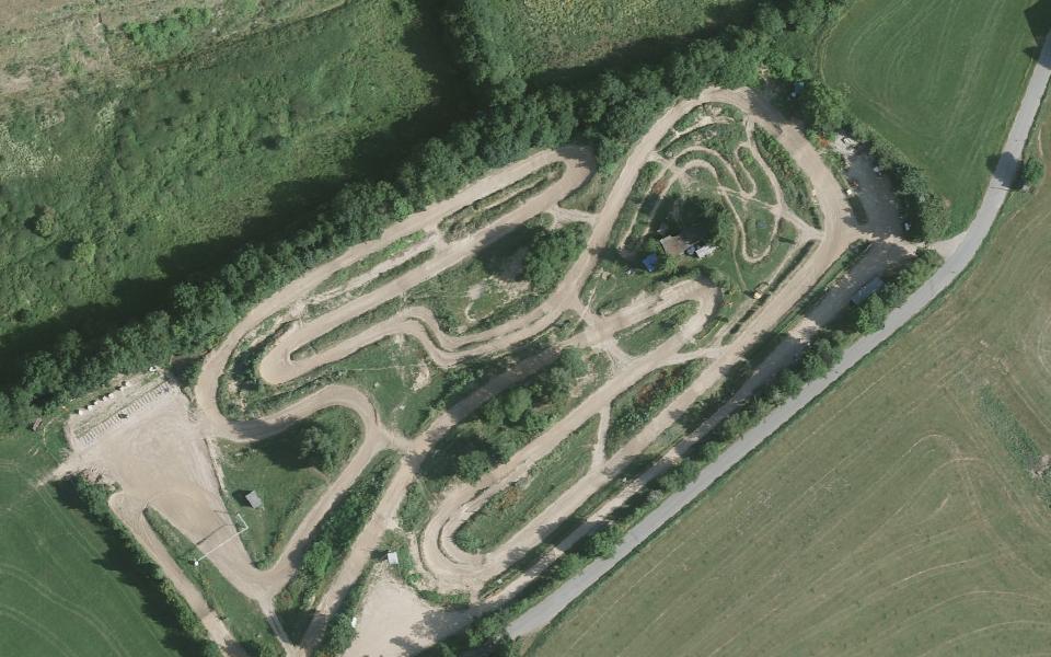 Motocross-Strecke Hahenberg vu du ciel