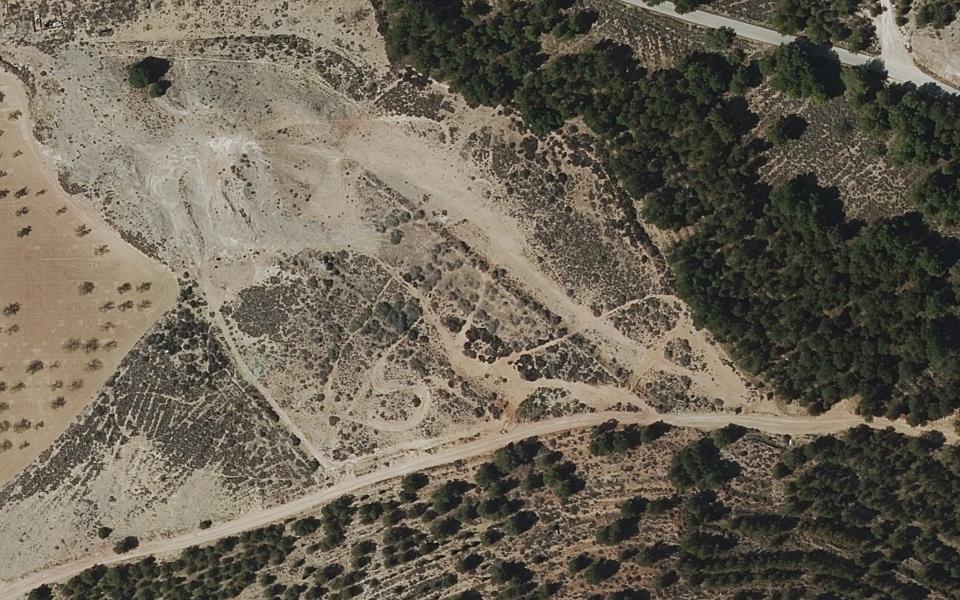 Sax motocross track seen from above