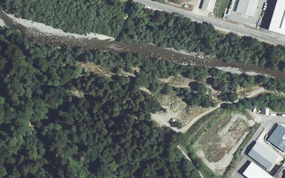 Terrain d’entraînement du club ATT74 seen from above