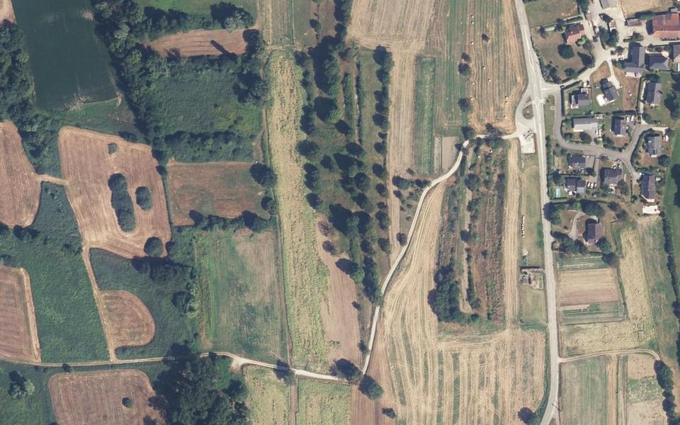 Méry motocross track seen from above