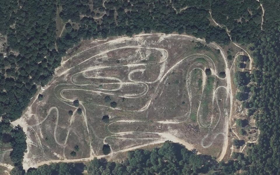 Saint-Nazaire-des-Gardies motocross track seen from above