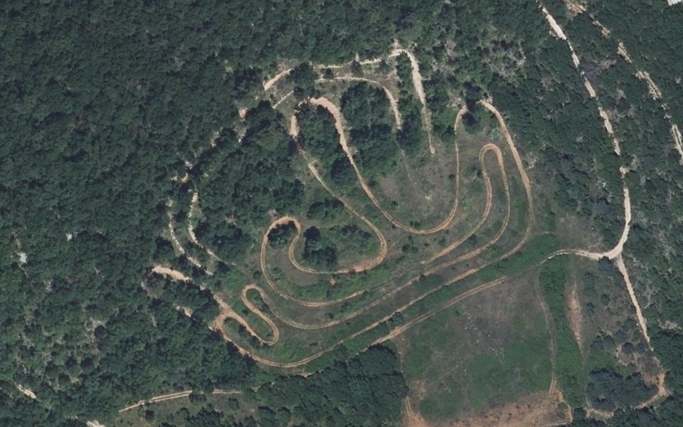 Terrain de motocross d’Issirac vu du ciel