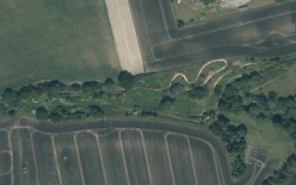 Motokros Kácov seen from above