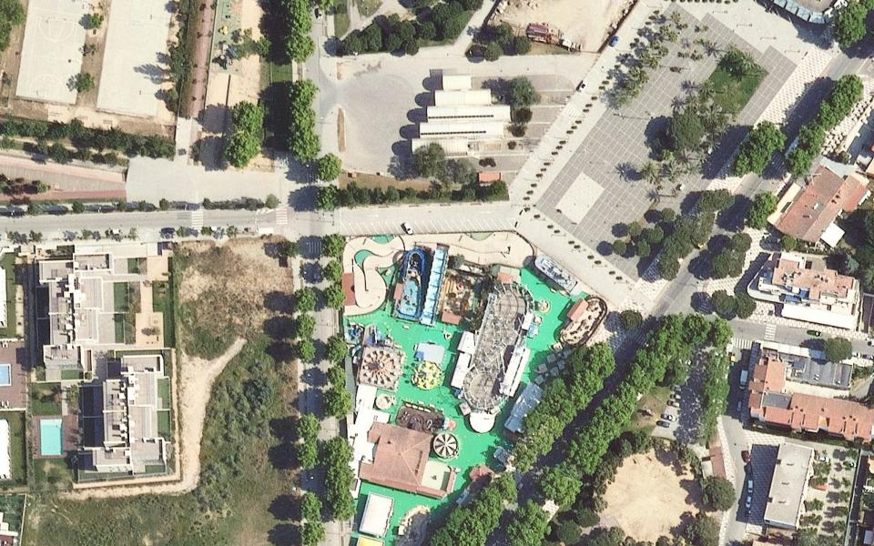 Motos seen from above