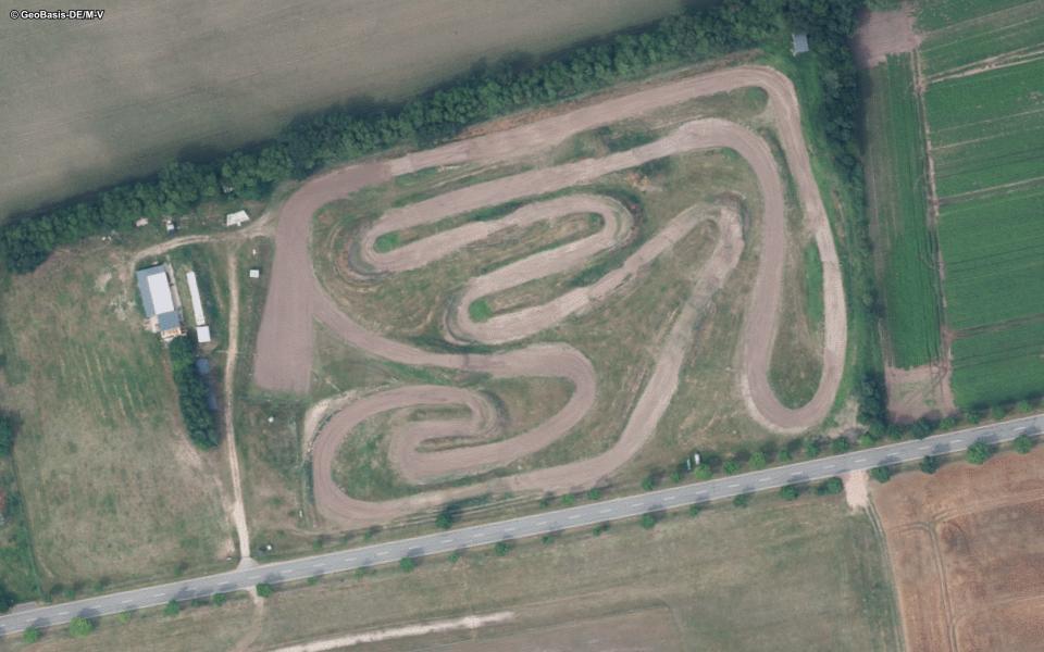 Terrain de motocross de Lubtheen vu du ciel