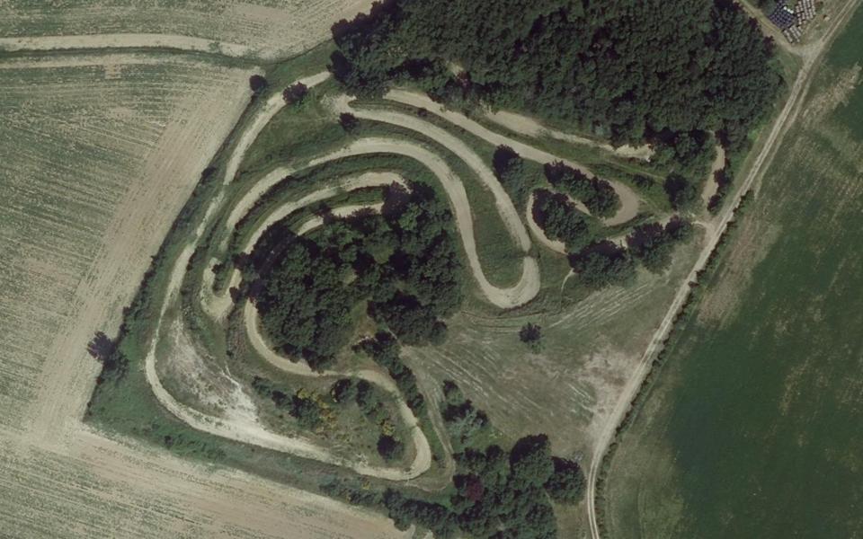 Terrain de motocross de Beaumont-de-Lomagne vu du ciel
