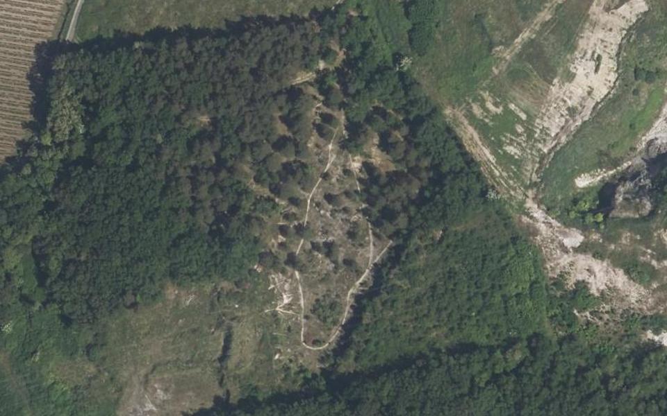 Souzay-Champigny motocross track seen from above
