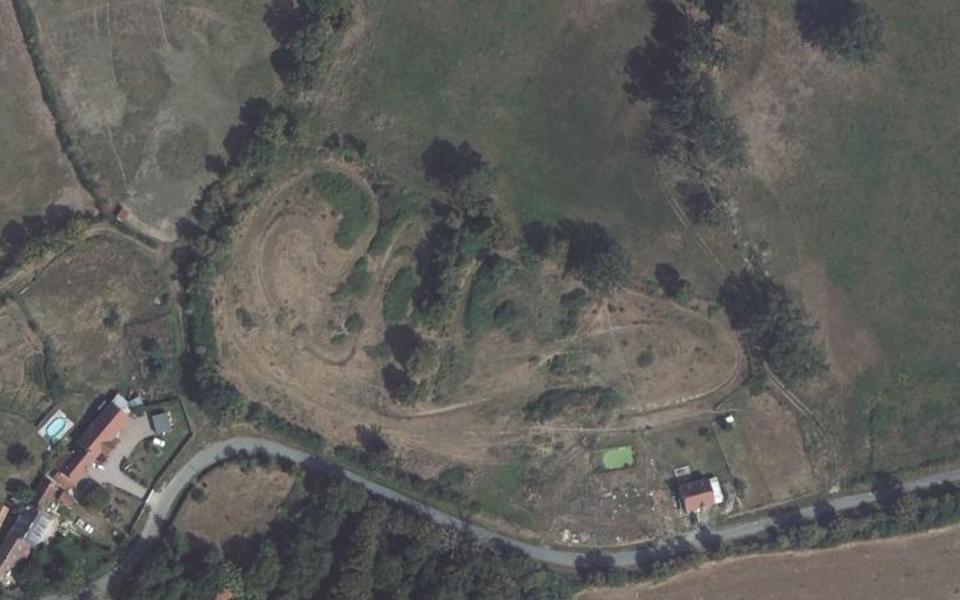 Terrain de motocross d’Orcenais vu du ciel