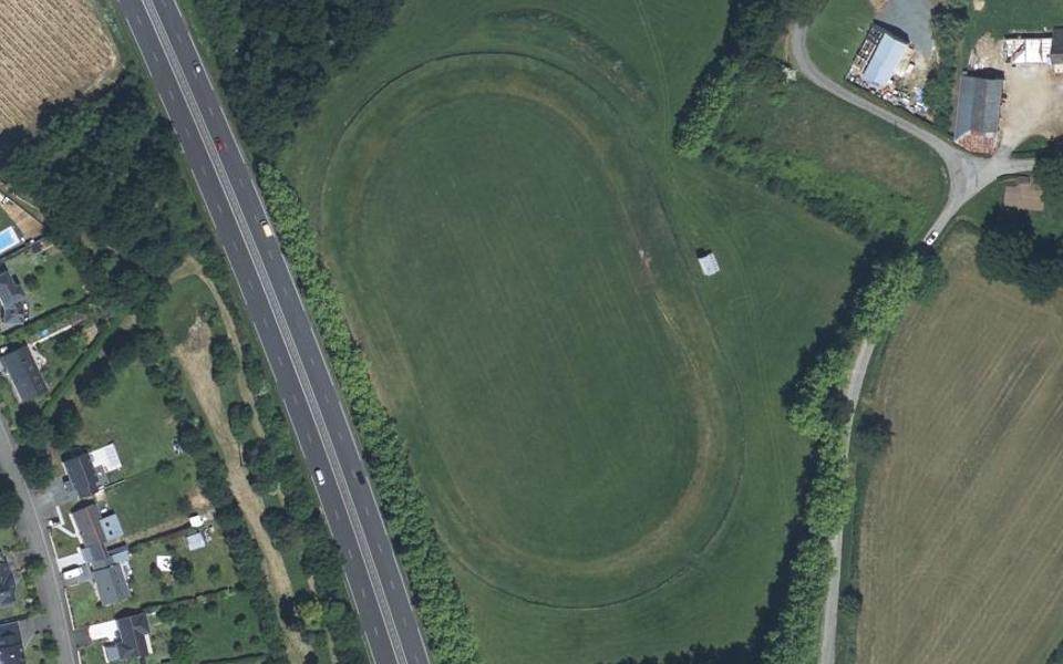 Circuit des Champs Rouges vu du ciel